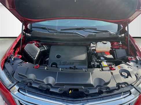 Used 2023 Chevrolet Traverse Premier w/ LPO, Floor Liner Package image 33