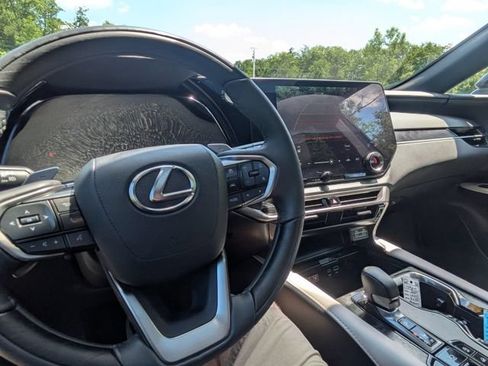 Used 2024 Lexus RX 350 Premium w/ Cold Area Package AWD/4WD image 31