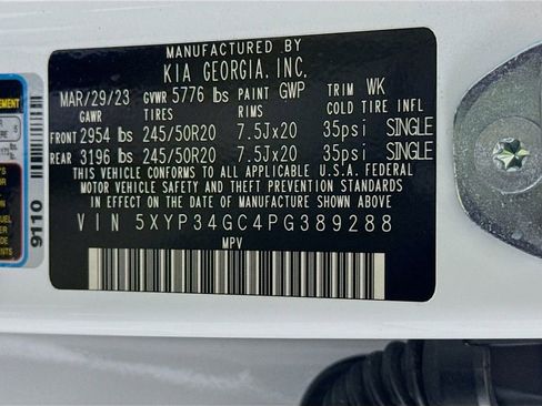 Used 2023 Kia Telluride EX w/ EX Captain's Chair Package image 40