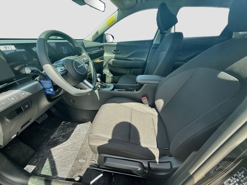 New 2027 Hyundai Kona SE FWD image 14