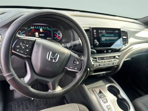 Used 2022 Honda Pilot Sport image 21