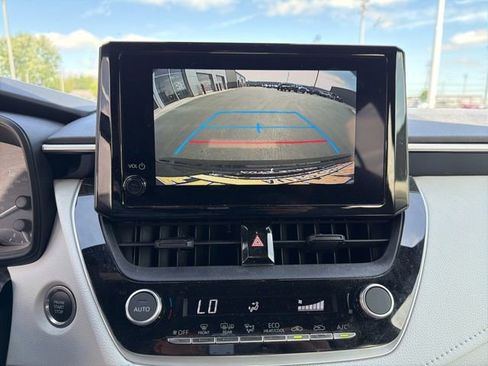 Used 2024 Toyota Corolla SE FWD image 25