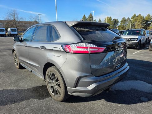 Certified 2024 Ford Edge ST-Line image 4