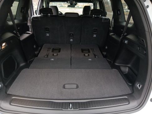 New 2026 Jeep Grand Cherokee L Limited image 14