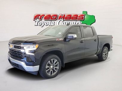Used 2022 Chevrolet Silverado 1500 LT w/ Z71 Off-Road Package
