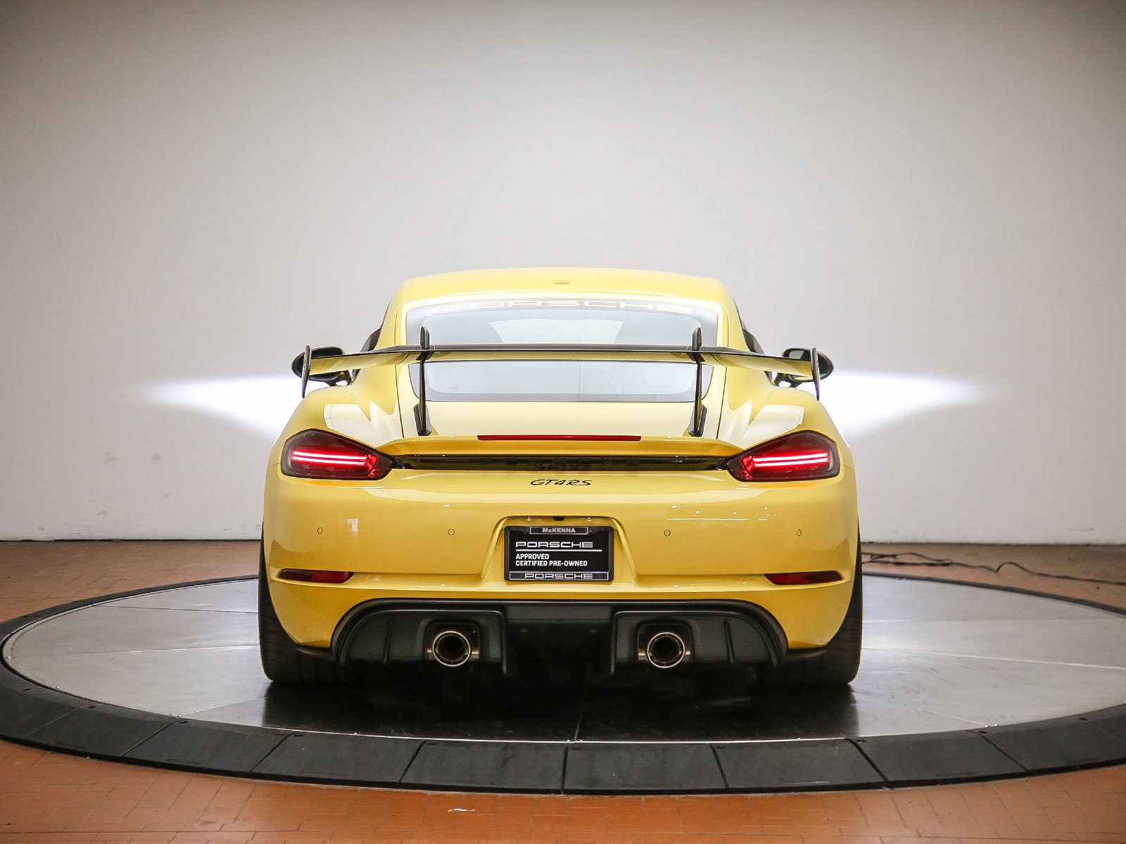 Certified 2024 Porsche 718 Cayman GT4 RS RWD image 9