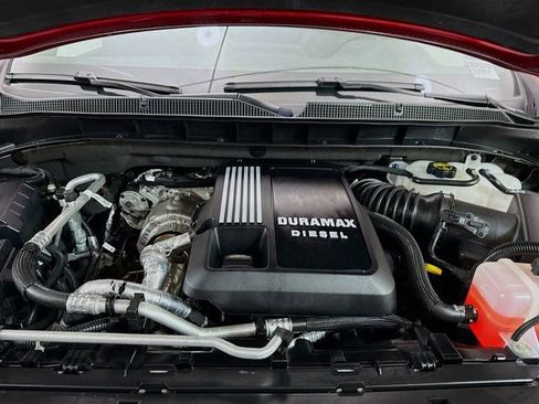 Used 2024 Chevrolet Tahoe RST w/ Luxury Package image 35