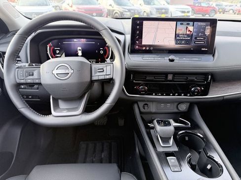 New 2026 Nissan Rogue Platinum AWD/4WD image 16