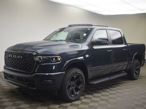 New 2026 RAM 1500 4x4 Crew Cab image 17