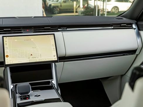New 2026 Land Rover Range Rover SE AWD/4WD image 22
