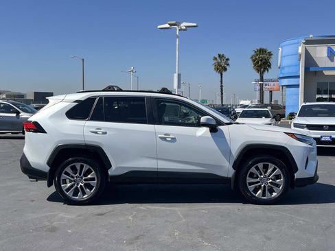 Used 2024 Toyota RAV4 XLE Premium image 26