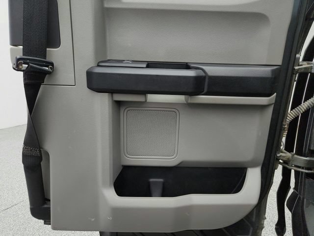 Used 2018 Ford F150 XL w/ Equipment Group 101A Mid AWD/4WD image 26