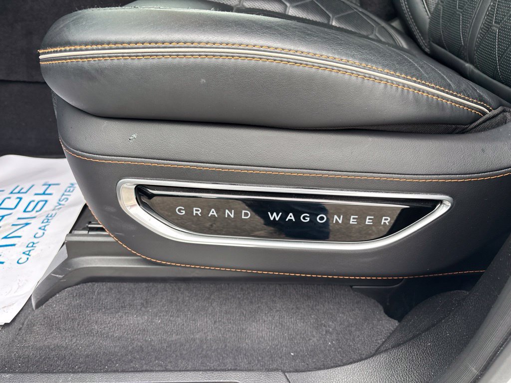 Used 2024 Jeep Grand Wagoneer Series III w/ Flexible Seating Group AWD/4WD image 24