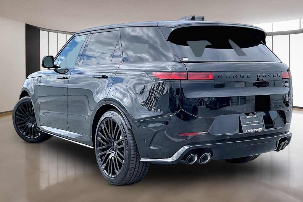 New 2027 Land Rover Range Rover Sport SV AWD/4WD image 3