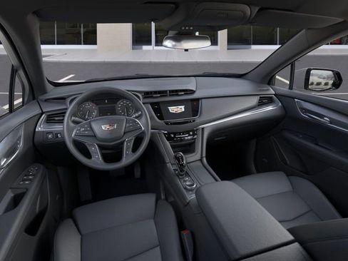 New 2026 Cadillac XT5 Luxury image 15