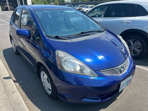 Used 2013 Honda Fit image 2