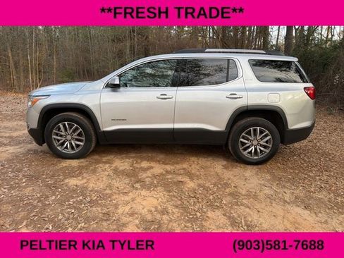 Used 2019 GMC Acadia SLE image 7