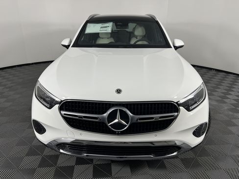 Used 2026 Mercedes-Benz GLC 300 4MATIC image 5