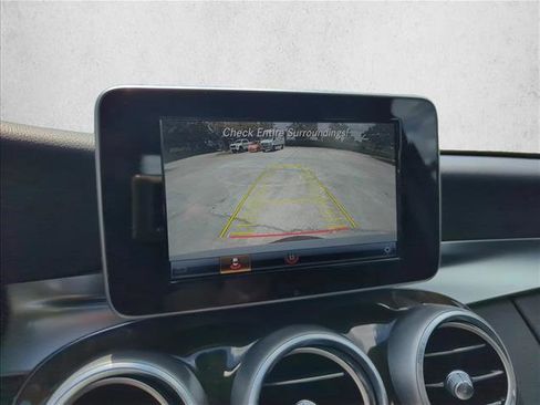 Used 2018 Mercedes-Benz C 300 Sedan image 10