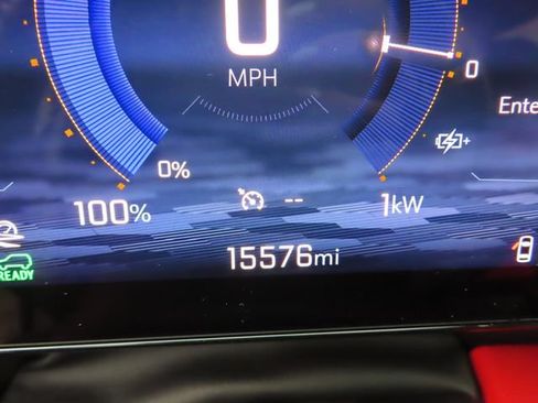 Used 2024 Chevrolet Blazer EV RS AWD/4WD image 22