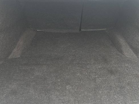 Used 2014 Dodge Charger SXT w/ Blacktop Package RWD image 6