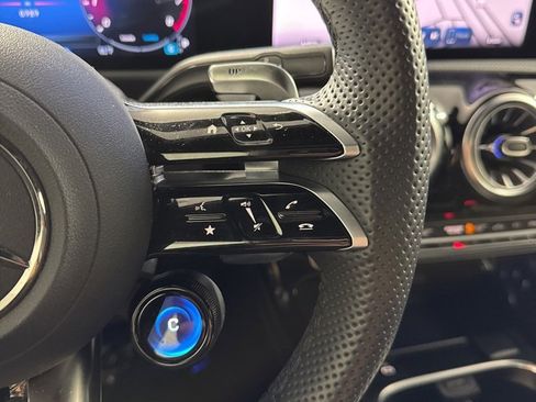 Certified 2025 Mercedes-Benz CLA 35 AMG 4MATIC image 31