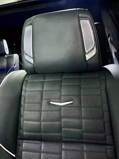 Used 2025 Cadillac Escalade Sport Platinum AWD/4WD image 18