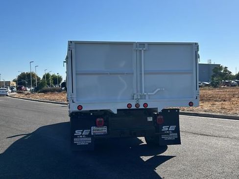 New 2024 Ford F450 XL image 4