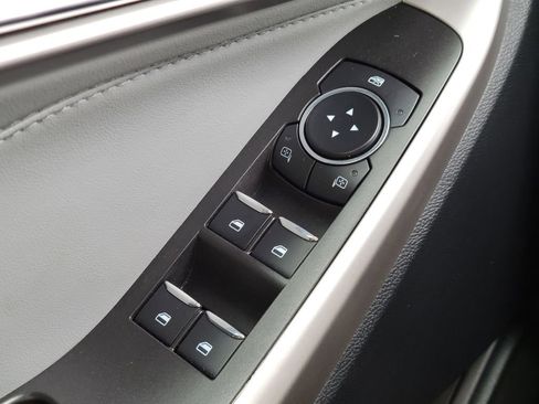 Certified 2023 Ford Explorer XLT w/ Equipment Group 202A image 29