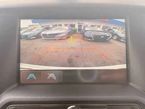 Used 2017 GMC Acadia SLE w/ Driver Alert Package I AWD/4WD image 22