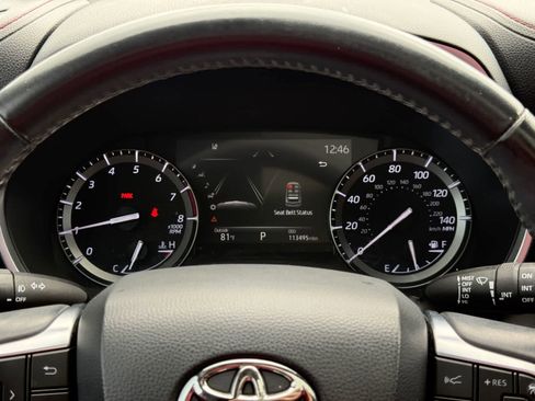 Used 2021 Toyota Highlander XSE FWD image 12