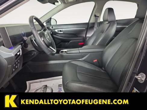 Used 2024 Hyundai Sonata Limited FWD image 11