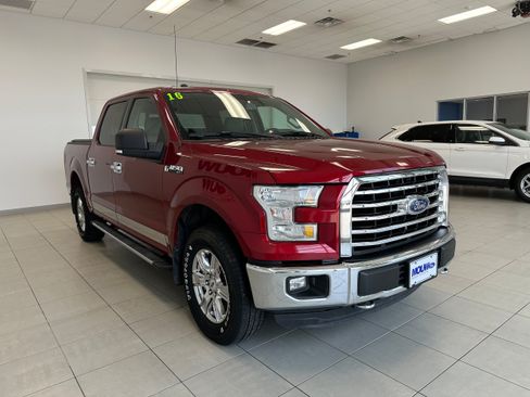 Used 2016 Ford F150 XLT w/ Equipment Group 302A Luxury AWD/4WD image 4