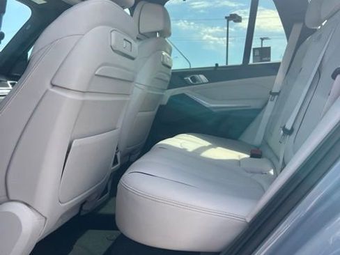 Used 2024 BMW X5 xDrive50e w/ Executive Package AWD/4WD image 24