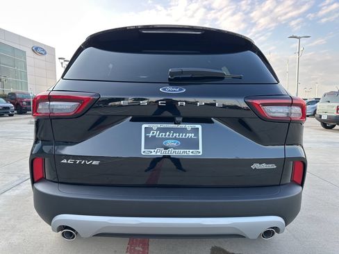Used 2025 Ford Escape Active FWD image 23