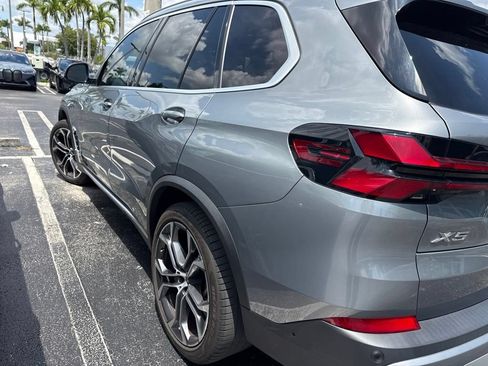 Used 2024 BMW X5 sDrive40i RWD image 9
