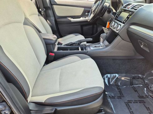Used 2017 Subaru Crosstrek 2.0i Premium AWD/4WD image 20