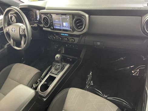 Used 2023 Toyota Tacoma TRD Off-Road image 27