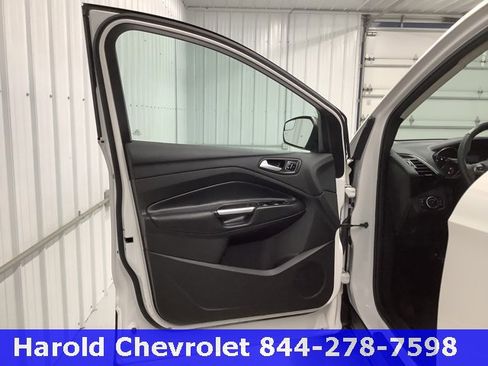 Used 2018 Ford Escape Titanium image 14