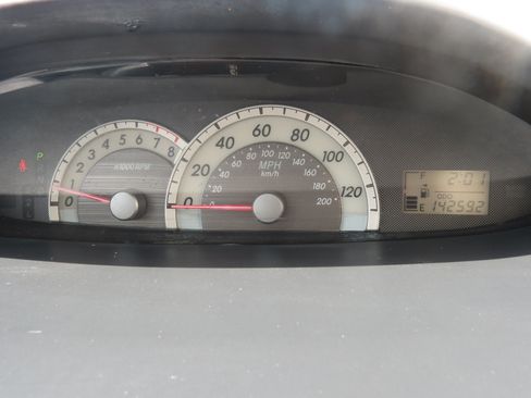 Used 2008 Toyota Yaris Sedan w/ PWR Pkg w/Steel Wheels FWD image 17