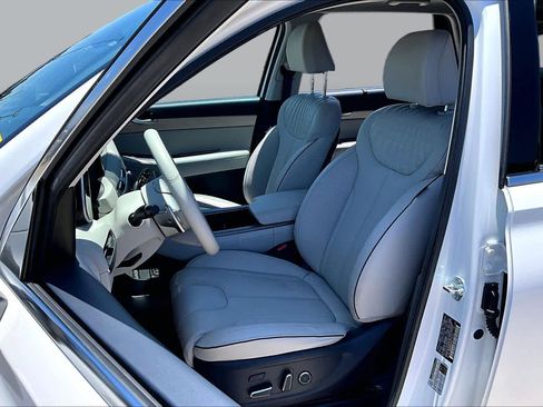 Used 2024 Hyundai Palisade Limited AWD/4WD image 8
