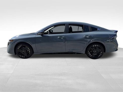 New 2026 Nissan Sentra SR w/ SR Premium Package image 4