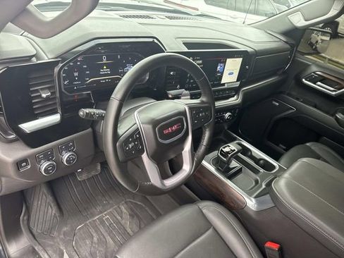 Used 2024 GMC Sierra 1500 SLT w/ SLT Premium Plus Package AWD/4WD image 24