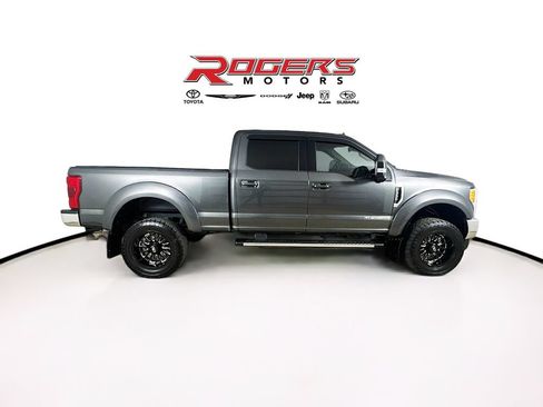 Used 2019 Ford F350 Lariat w/ Lariat Ultimate Package AWD/4WD image 9