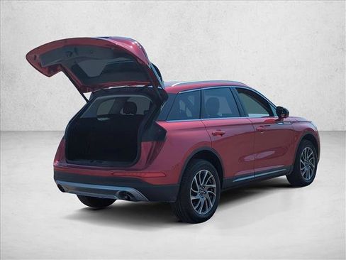 Used 2022 Lincoln Corsair AWD w/ Equipment Group 101A image 5