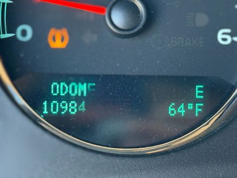 Used 2012 GMC Yukon XL Denali image 21