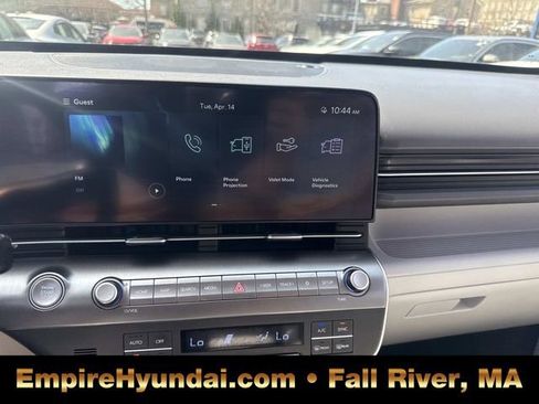 Used 2024 Hyundai Kona SEL image 21