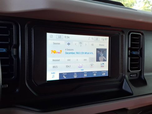 Used 2022 Ford Bronco Wildtrak AWD/4WD image 12
