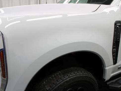 Used 2025 Ford F350 Lariat w/ Black Appearance Package image 53