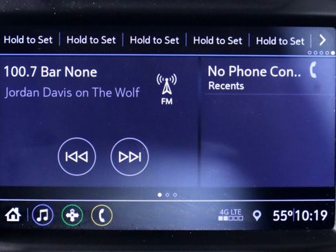 Used 2021 Chevrolet Silverado 1500 LT w/ Z71 Off-Road Package image 18